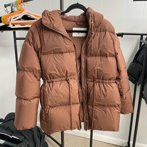 Wilfred Chestnut (brown) super Puffer Jacket size XS never worn